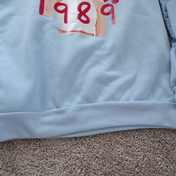 Taylor swift 1989 pullover sweatshirt M - Picture 3 of 8